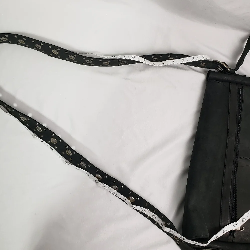 Wilsons M.Julian Leather Nubuck Messenger Crossbody Bag